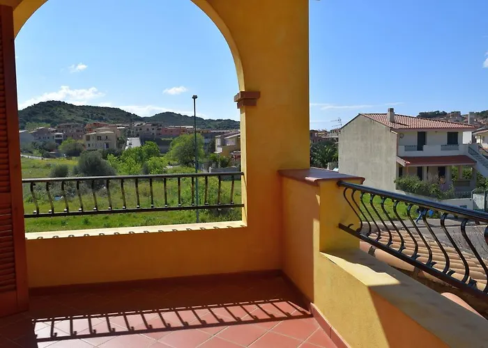 Sanders By La Via Del Mare Viaggi E Vacanze アパート ヴィッラシミーウス