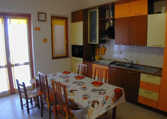 Sanders By La Via Del Mare Viaggi E Vacanze *